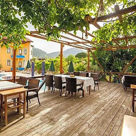 Otel Suzanne & Restaurant