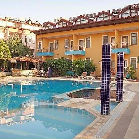 Suzanne & Restaurant Hotel Cedit