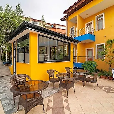 Hotel Suzanne & Restaurant 3*